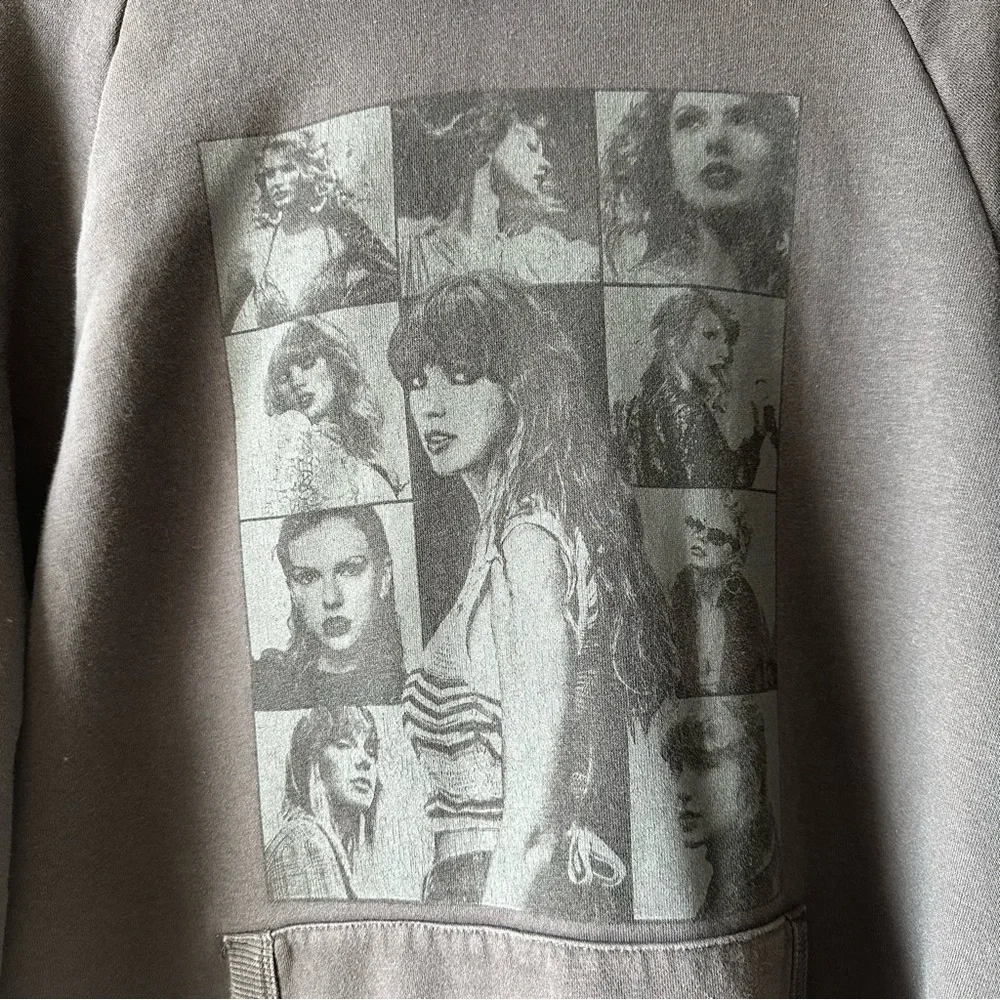 Taylor swift the era tour hoodie - Picture 2 of 7